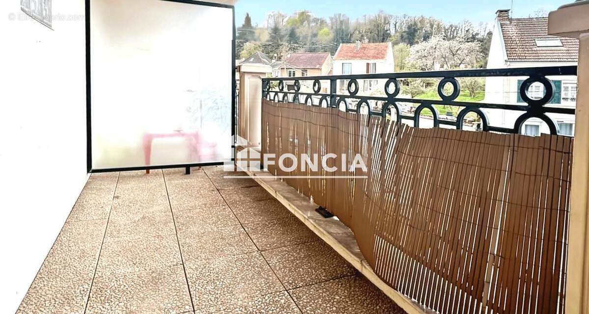 Appartement à LA FERTE-SOUS-JOUARRE