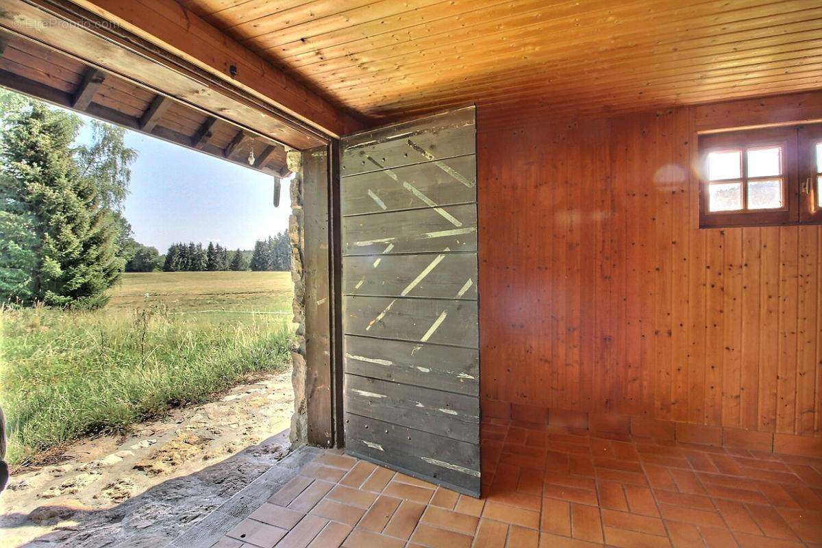 La Feclaz Chalet avec terrain constructible - photo 6