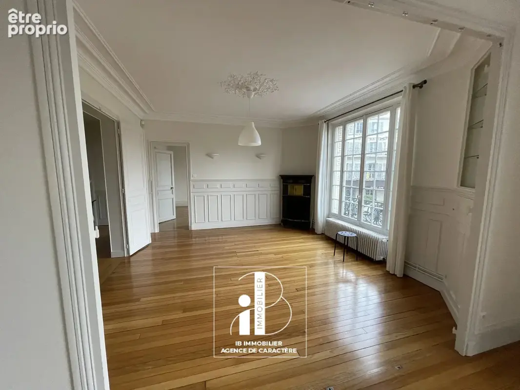 FONTAINEBLEAU- Appartement de charme de 130 m² face au Château de Fontainebleau - photo 2