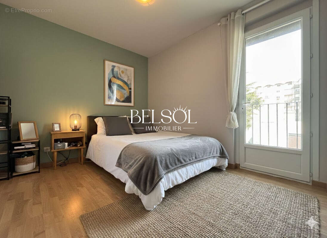 Appartement à SAINT-CYPRIEN