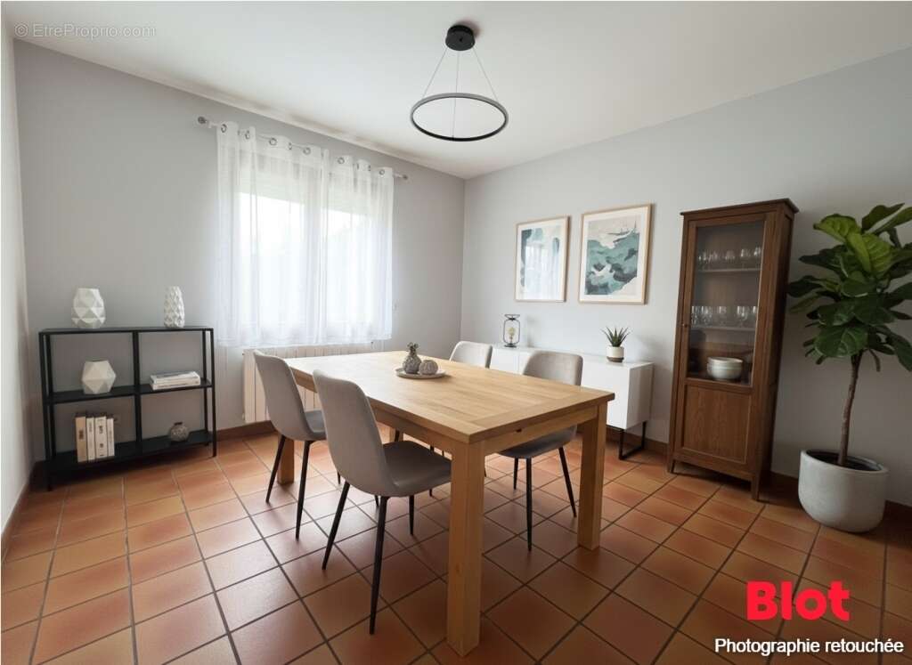 Maison à BRETEIL
