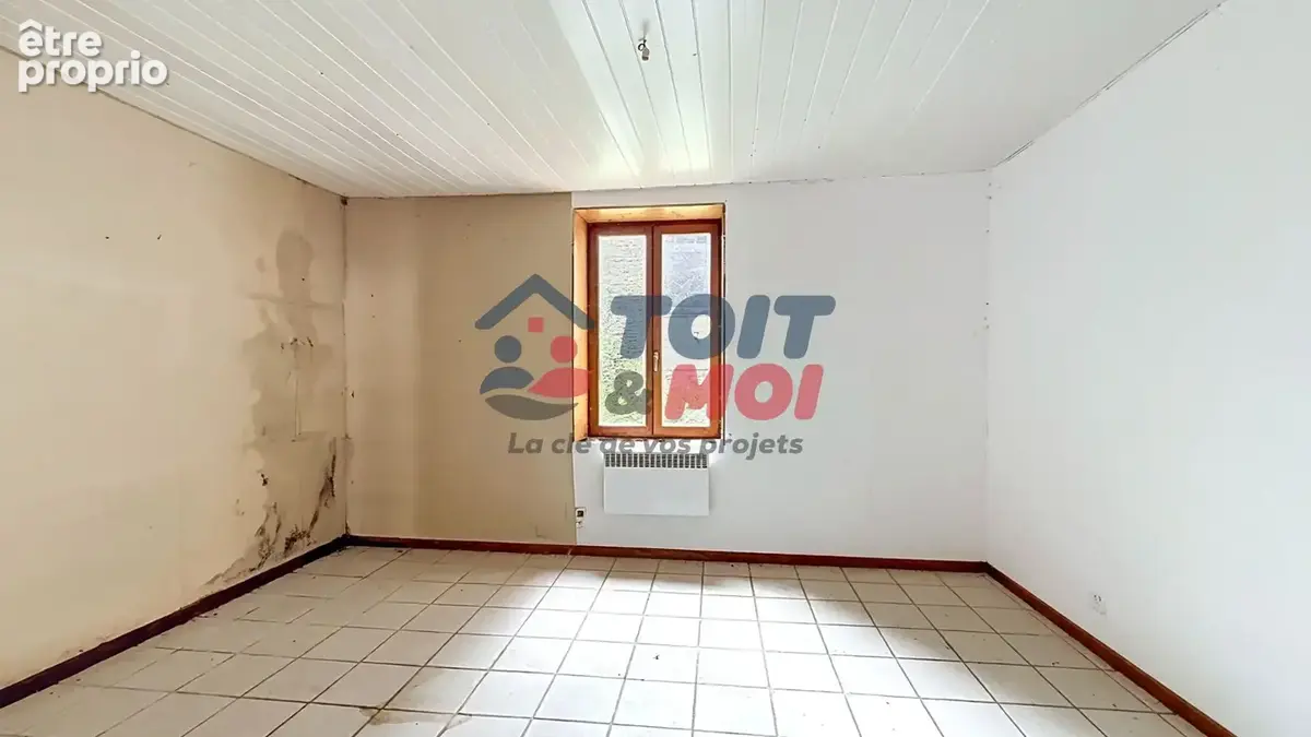 Immeuble avec appartement habitable et fort potentiel locatif - photo 9
