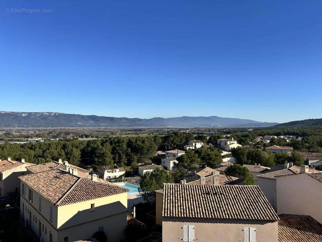 Appartement à MALLEMORT