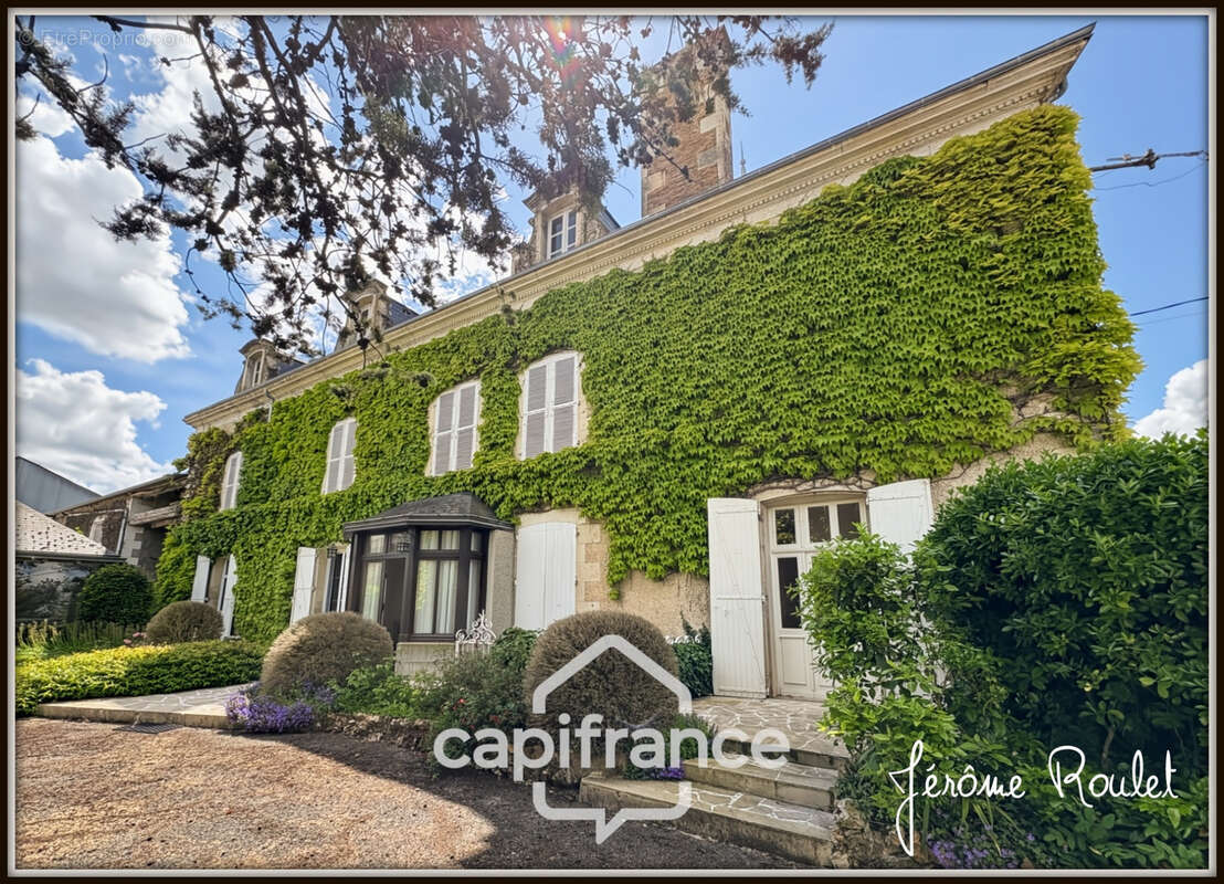 Dpt Vienne (86), à vendre Champigny-En-Rochereau maison P8 de 220 m² - Terrain de 1 017,00 m² - photo 7