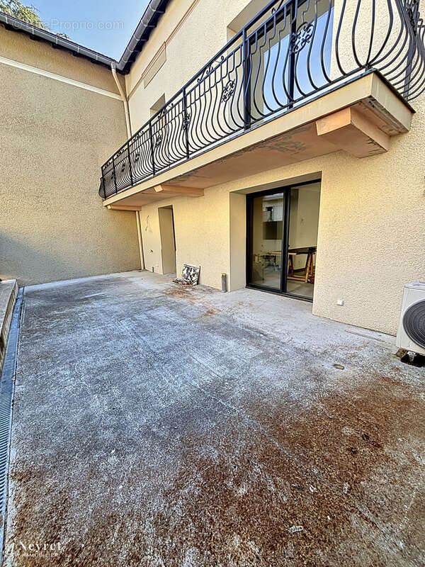 Appartement à FRANCHEVILLE