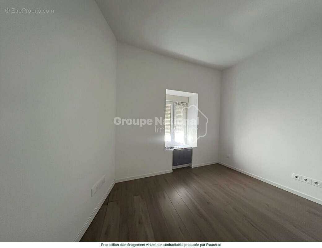 Exclu - Maison de village rénovée à Théziers - photo 6