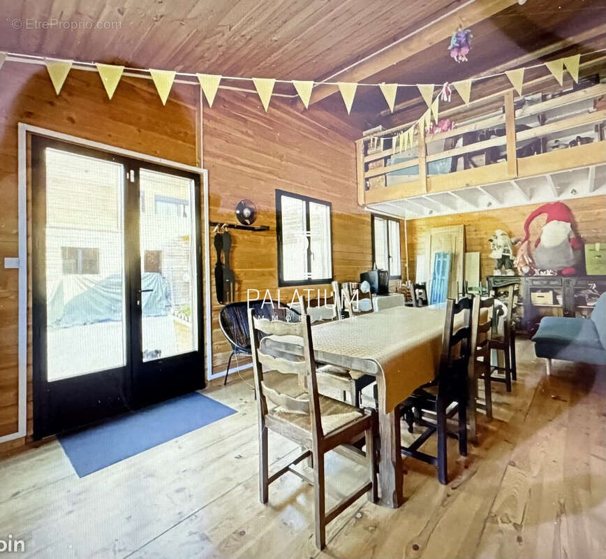 STUDIO AVEC MEZZANINE INDEPENDANT - Maison à LA BRILLANNE