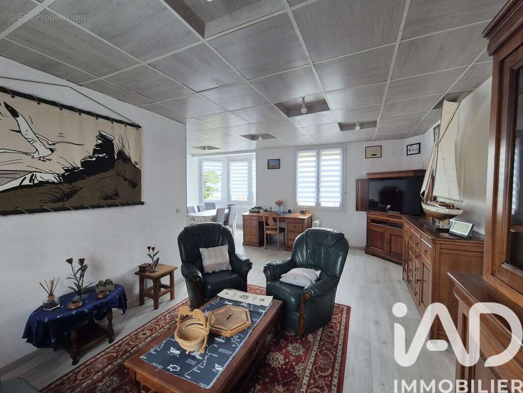Appartement 94 m² à Saint-Quay-Portrieux  - photo 3