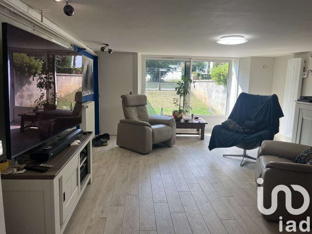 Photo 7 - Maison à LE SOURN