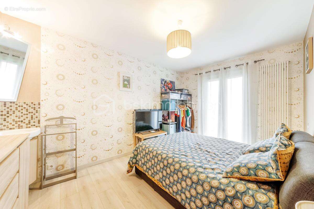 Maison à SERVON-SUR-VILAINE