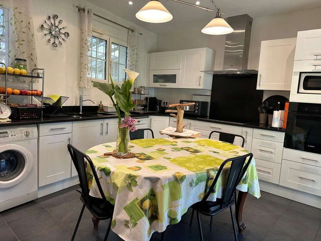 Maison à CAGNES-SUR-MER