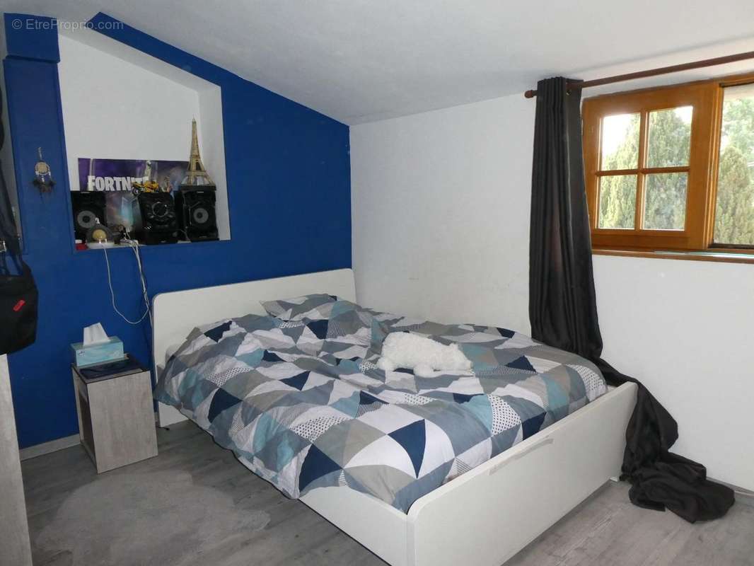 Maison à BOURNAINVILLE-FAVEROLLES