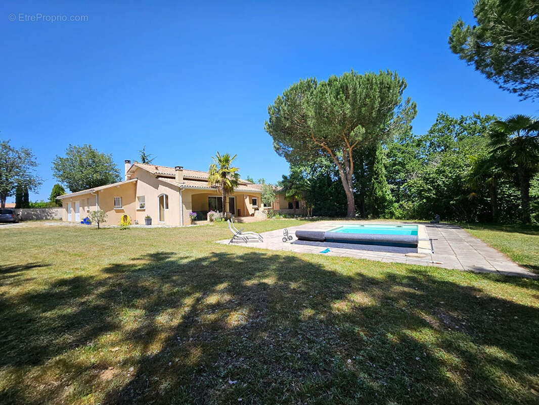 Maison Marsac Sur L Isle 6 pièce(s) 130 m2 - photo 16