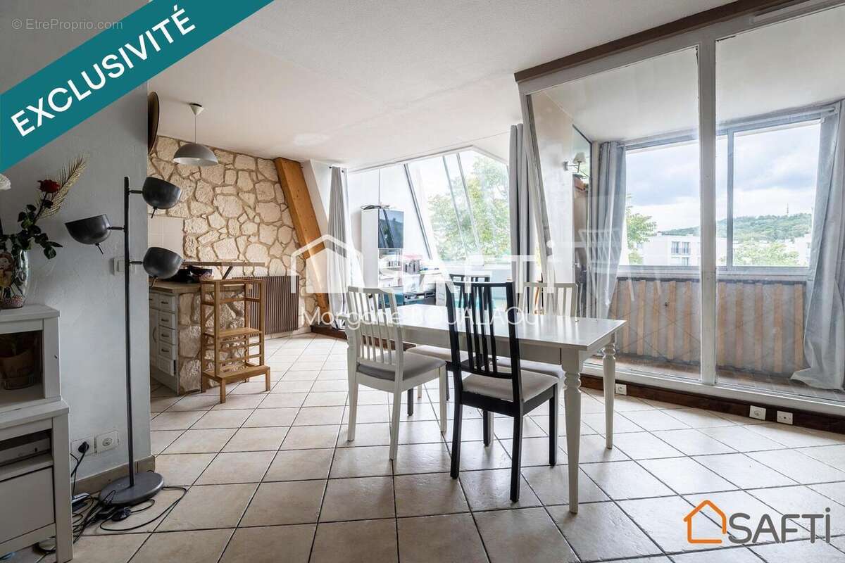 Photo 2 - Appartement à SANNOIS