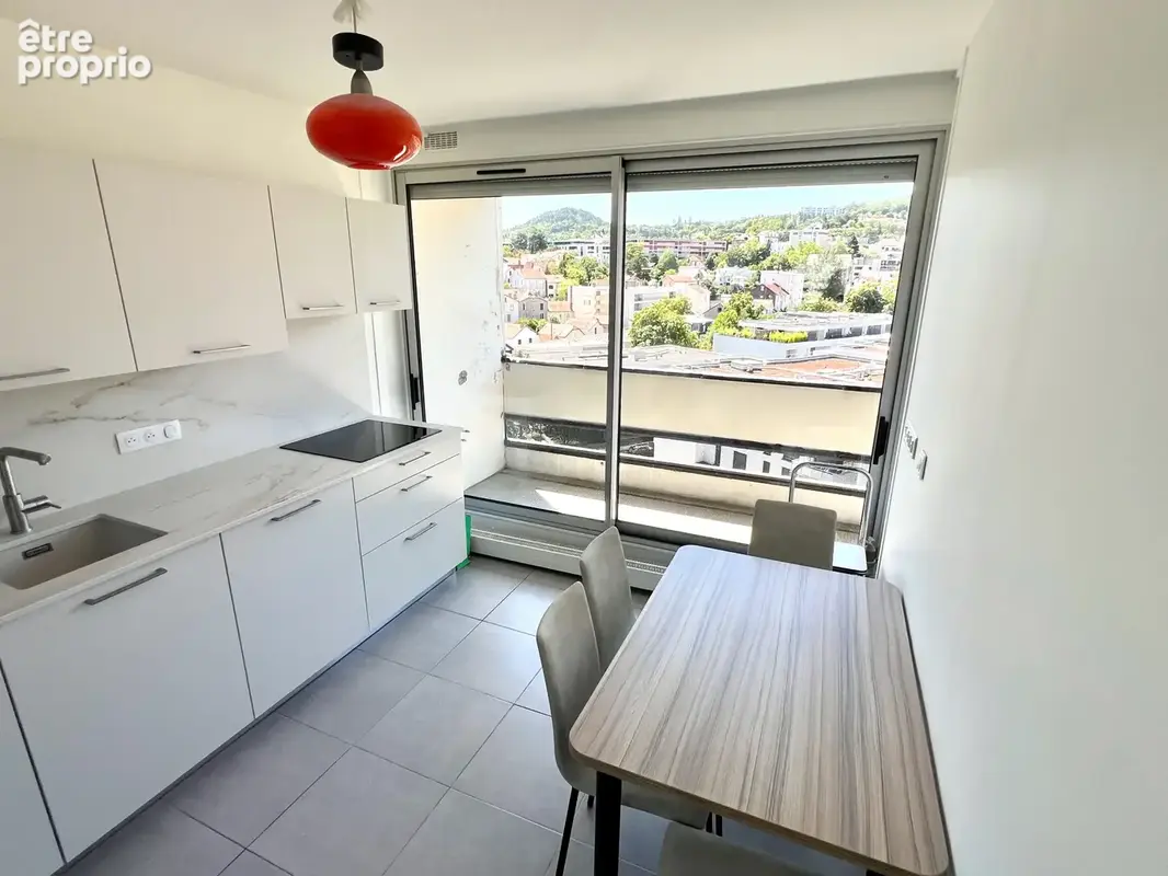Appartement T5 98,57 m2 en dernier étage avec balcons et parking - photo 5