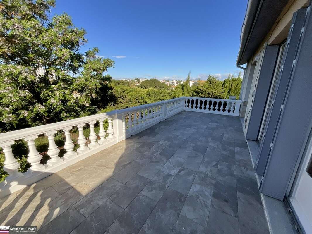 Maison à BEZIERS