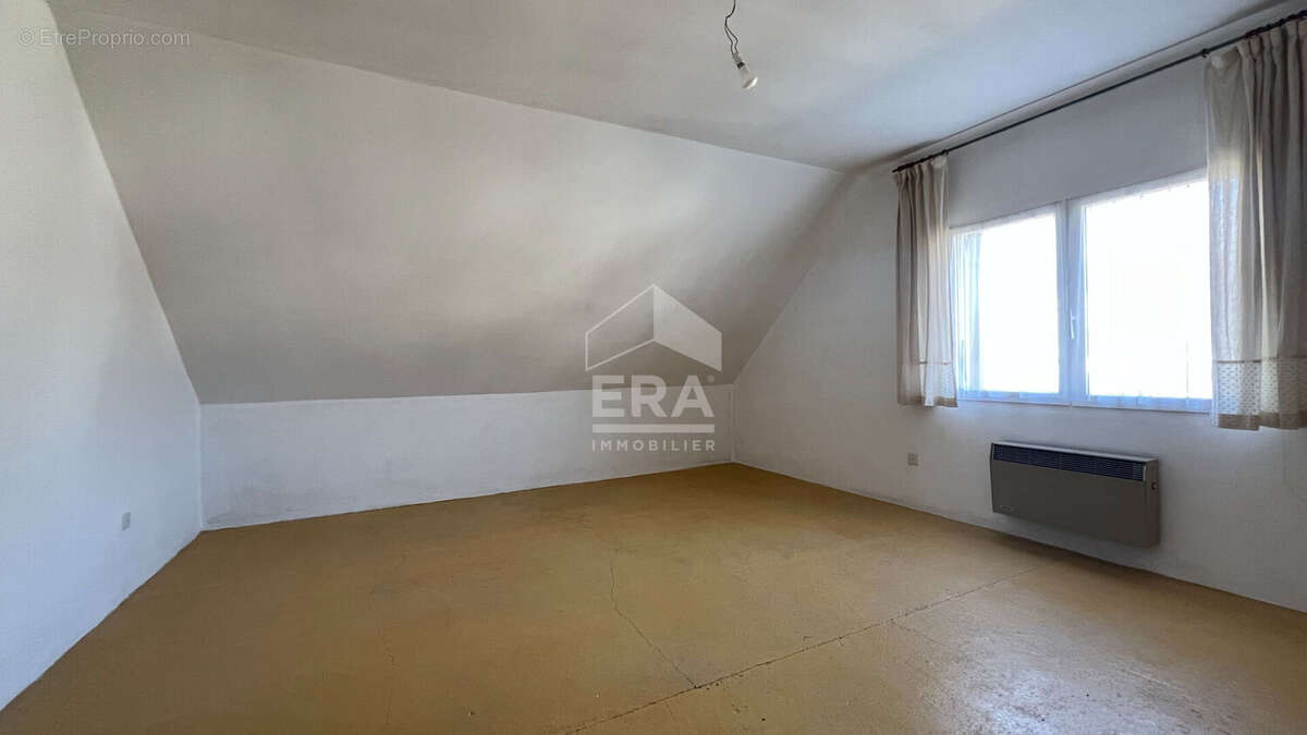 Maison à VIRY-CHATILLON