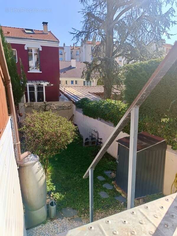 Maison à LE PERREUX-SUR-MARNE