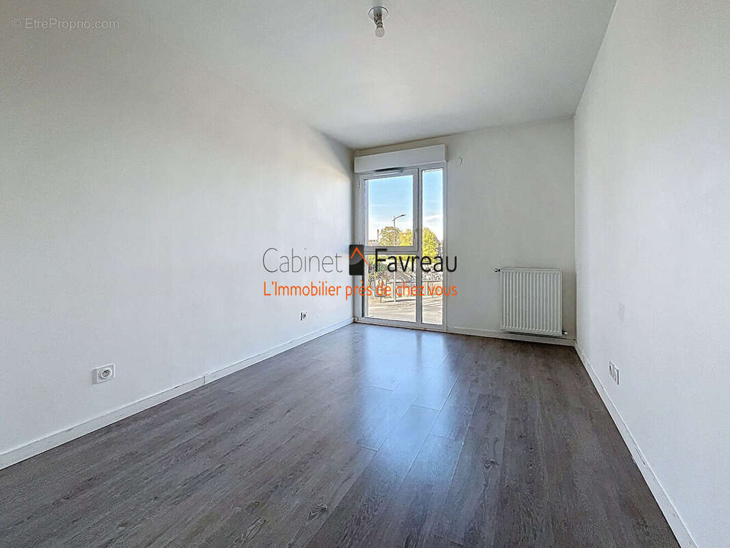 Appartement à THIAIS