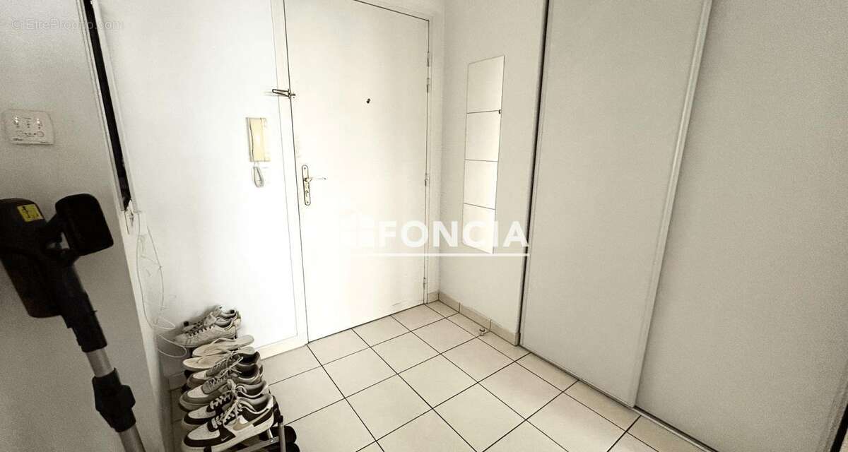 Appartement à L'HAY-LES-ROSES