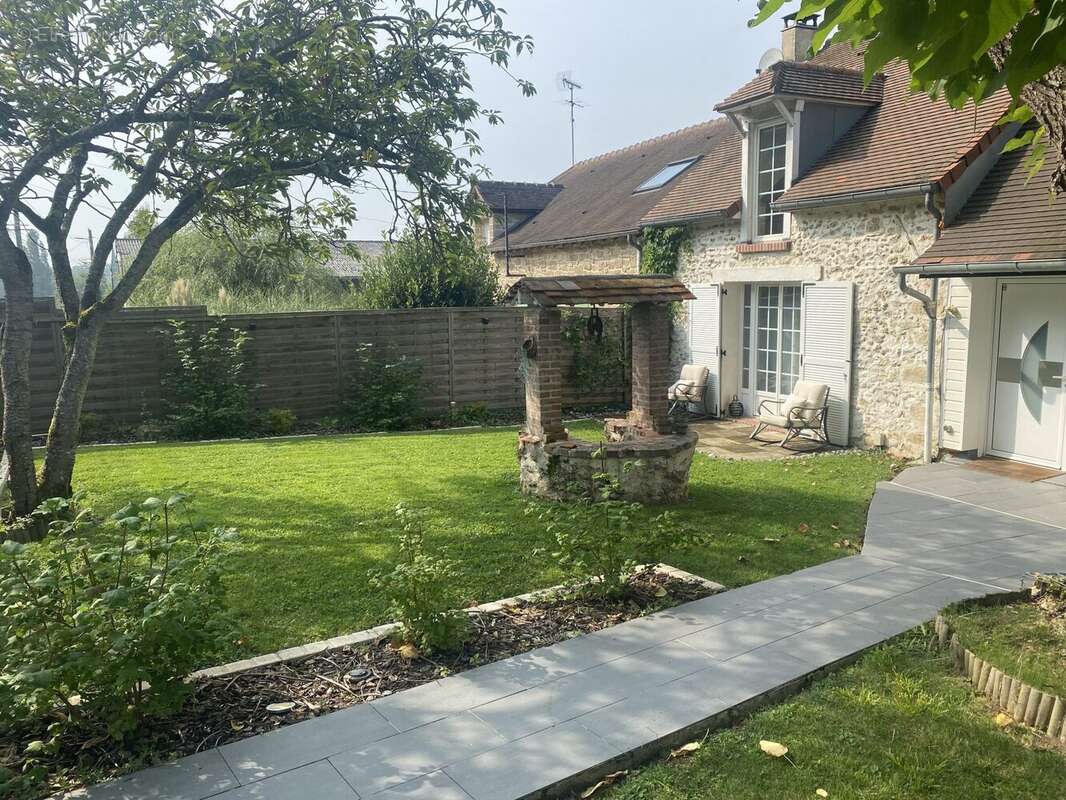 Maison à FONTENAILLES