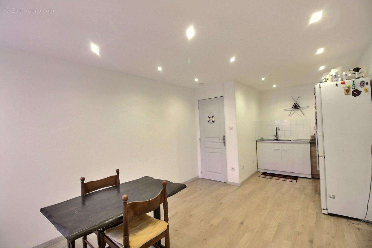 Maison à LES ABRETS