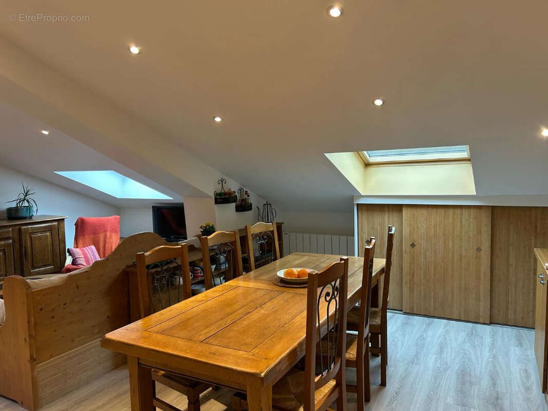 Appartement à BELLEGARDE-SUR-VALSERINE