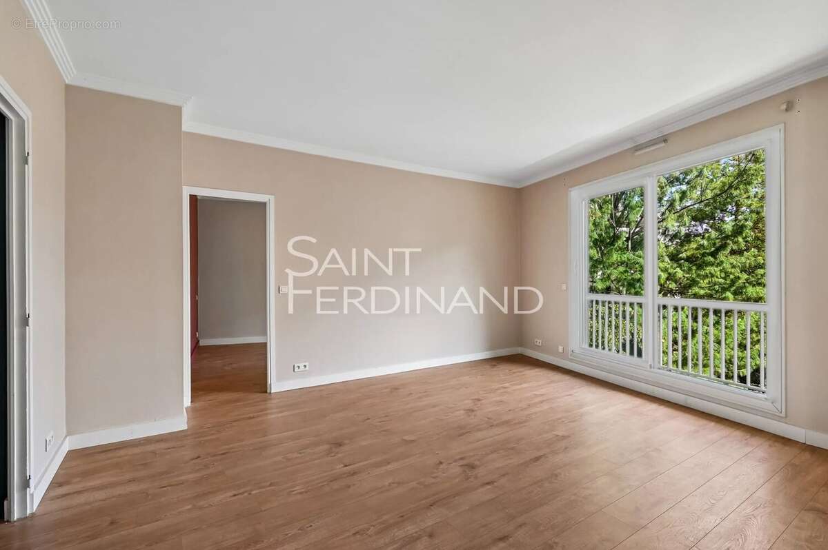Neuilly Eglise 2 Pièces Balcon - photo 3