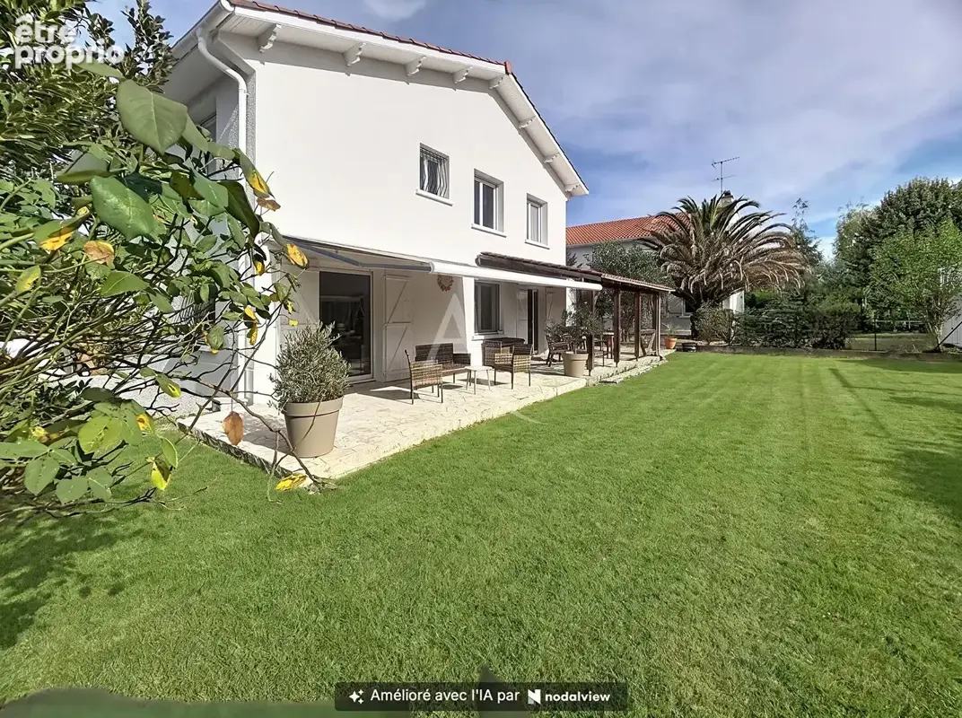 Maison  6 chambres et garage - photo 2