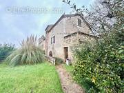 Maison à LAMAGDELAINE
