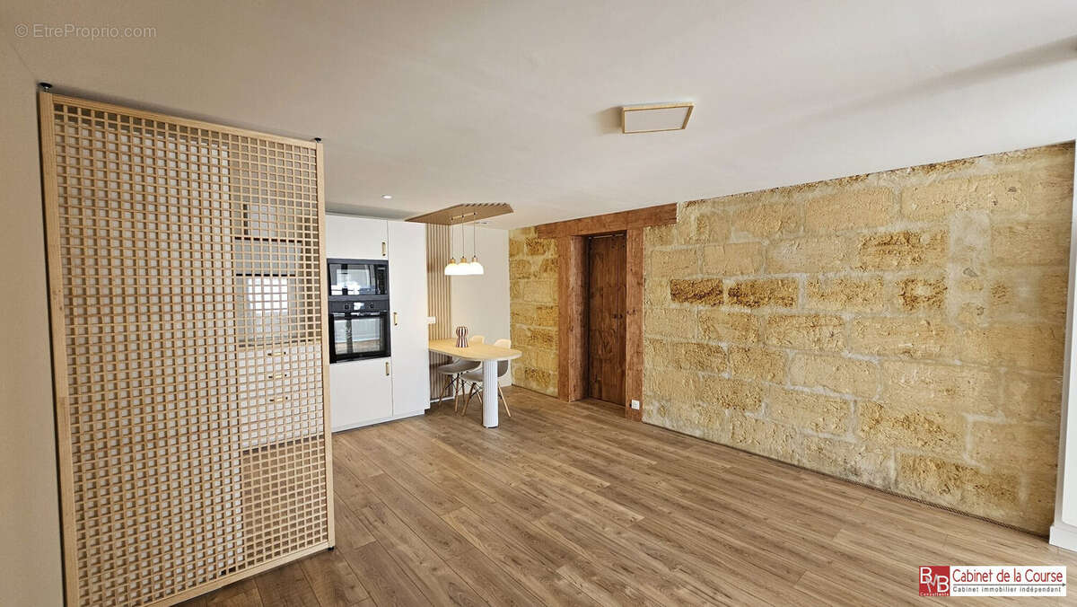 Appartement à BORDEAUX