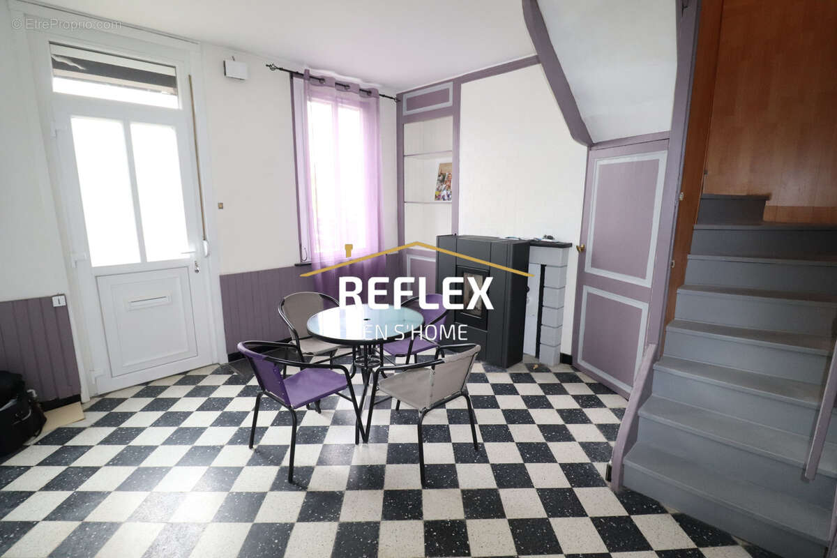 Maison à BEAUVAL