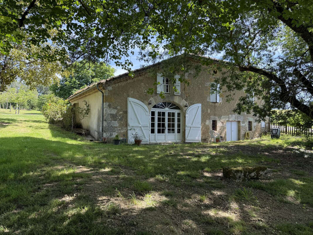 Maison à CASSAIGNE