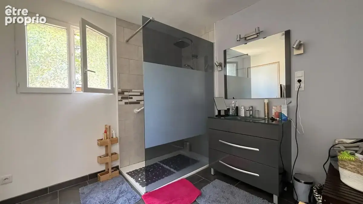 Maison de campagne sur 2 816 m² - photo 12
