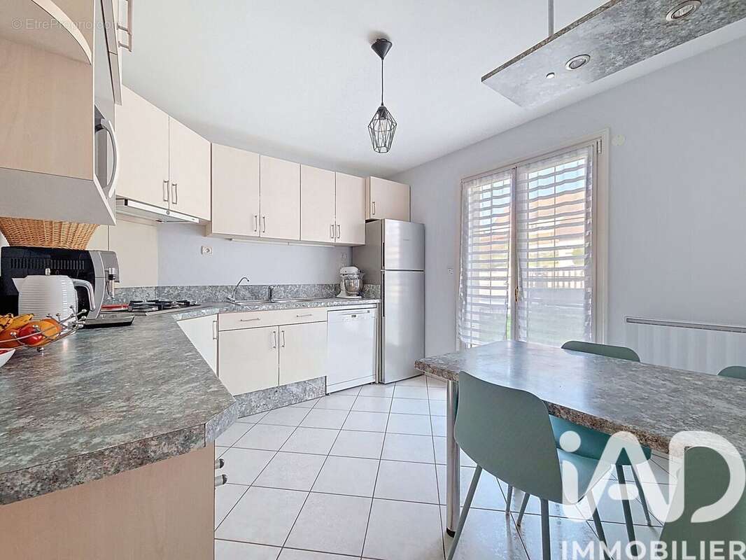 Photo 5 - Maison à ECOLE-VALENTIN