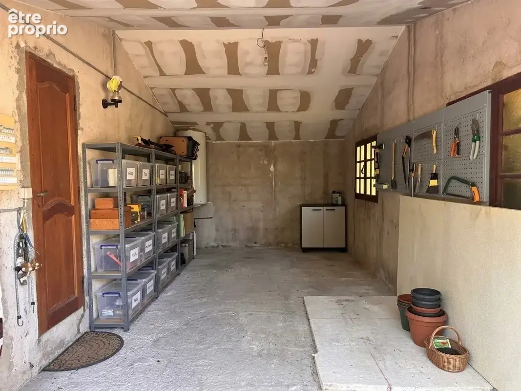 Villa de 4 pieces avec garage sur 10.000 m2 - photo 16