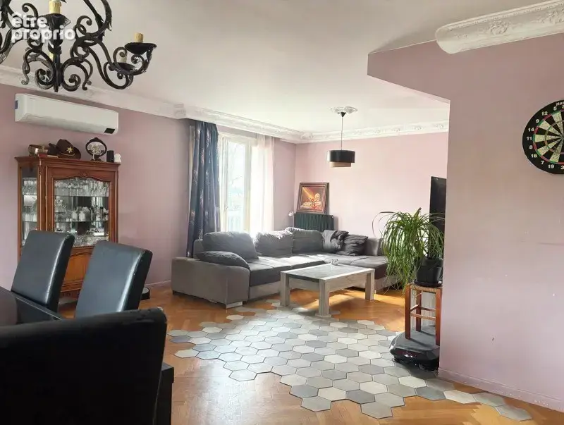Maison de 9 pièces principales - photo 3