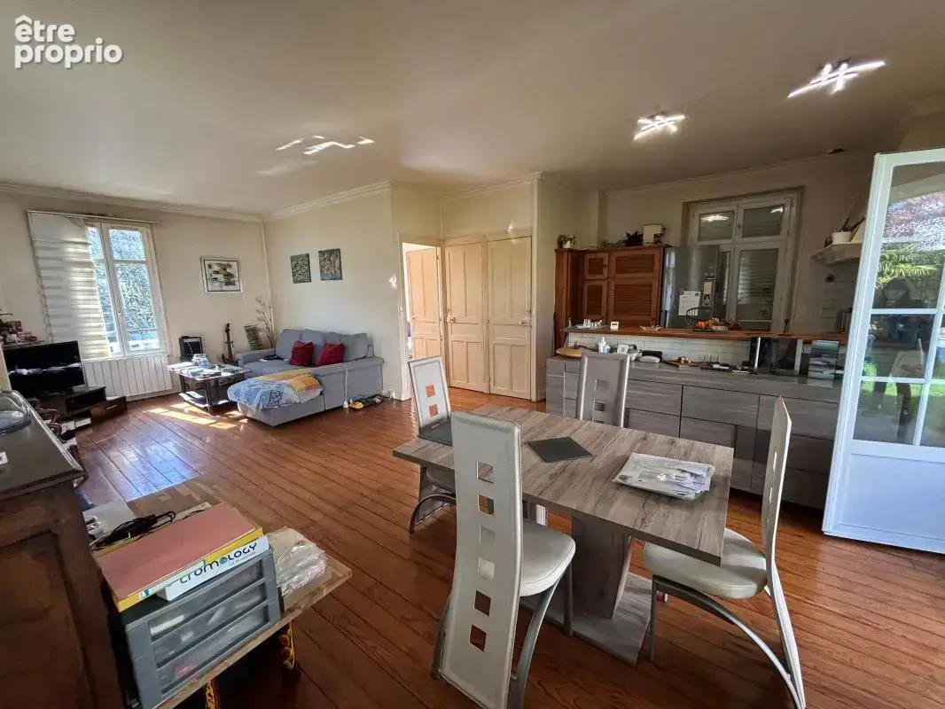 Charmante maison de ville à vendre, proche Trespoey et Allées de Morlaas - 2 chambres, jardin et terrasse - photo 4
