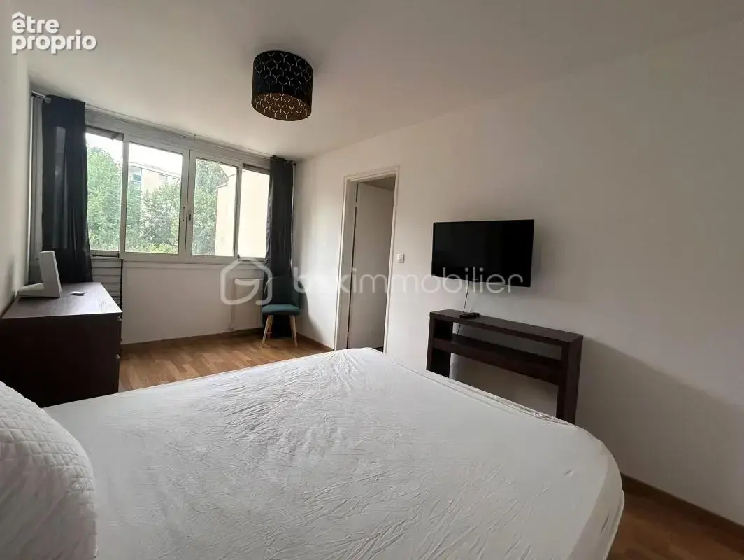 Appartement à vendre - 4 pièces - 90m² - photo 7