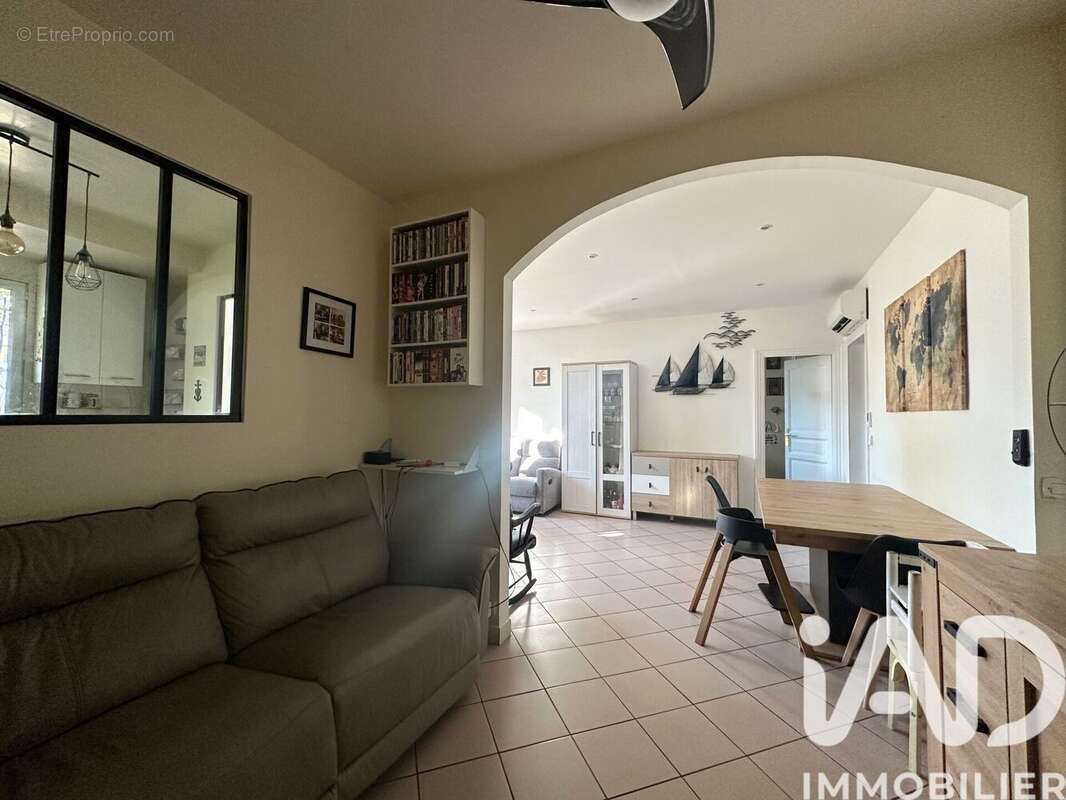 Photo 5 - Maison à VILLEJUIF