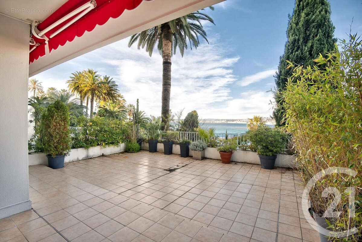 Appartement à NICE