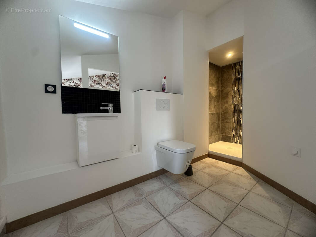 Maison à PUGET-SUR-ARGENS