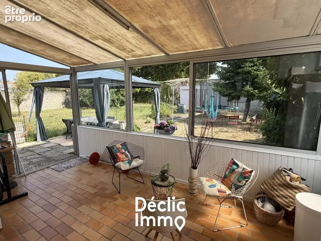 A vendre maison rochefort 5ch - photo 4
