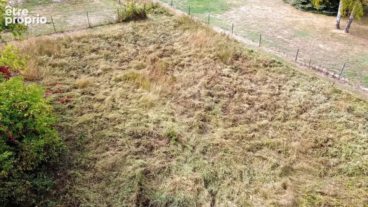 Terrain à bâtir de 942m2 sur SELLES - photo 2
