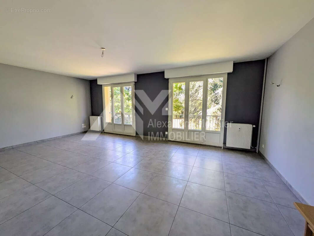 Appartement à VINAY