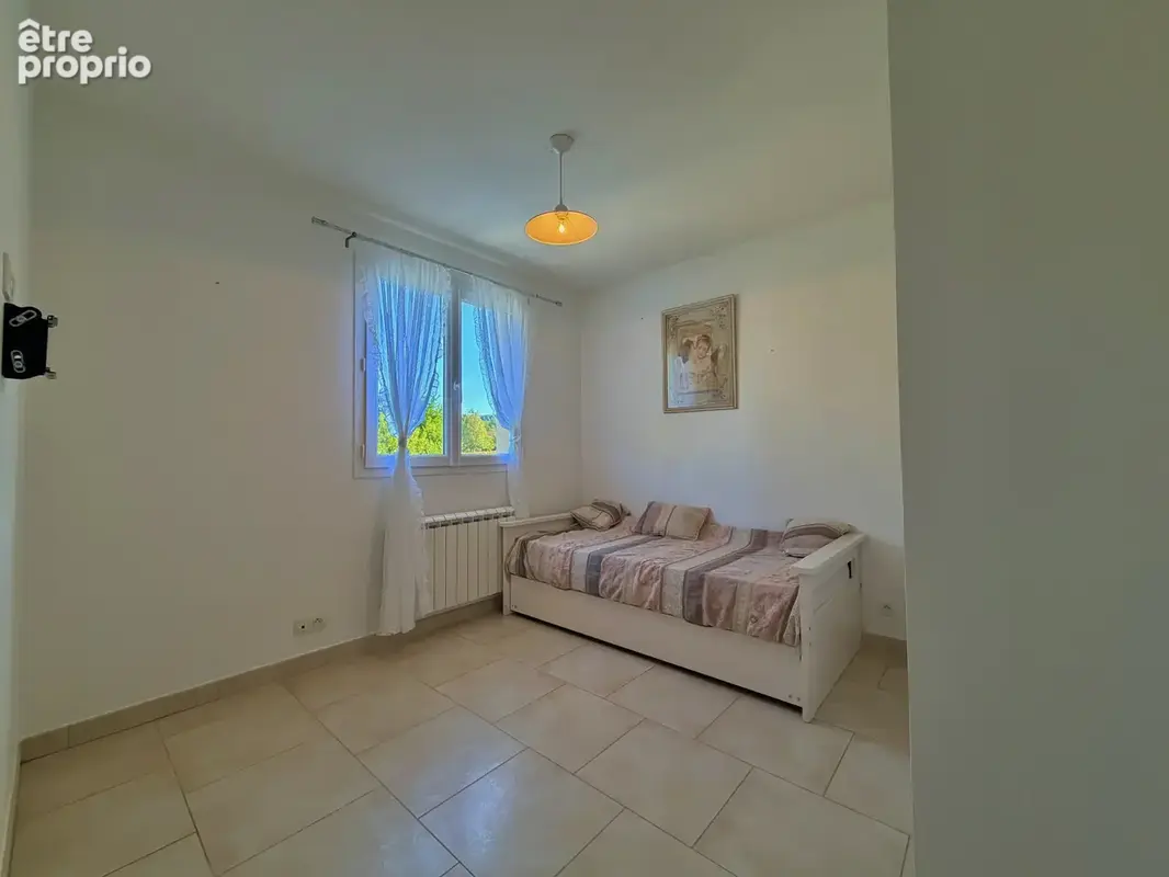 Maison 165 m2 Parcieux avec un terrain de 1434 m2 et piscine chauffée. - photo 12