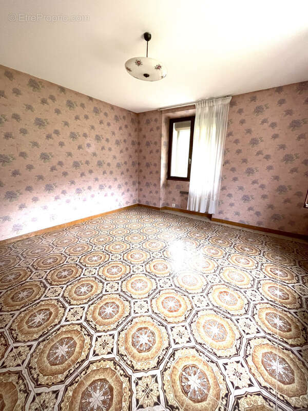Maison à VIF