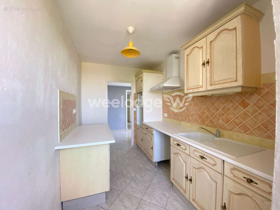 Appartement à LE PONTET