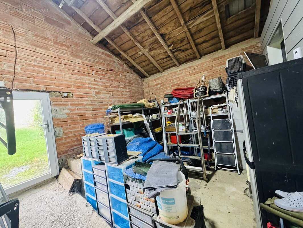 Maison à LA SALVETAT-PEYRALES