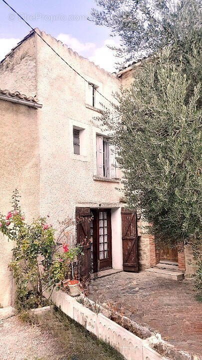 Maison à ANTUGNAC